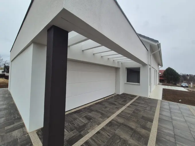 Elewacja budynku – fotografia realizacji PRYM, ujęcie 7